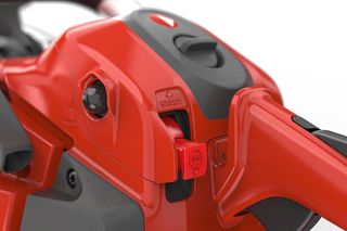 Zenoah GZ3700EZ Chainsaw | ゼノア Zenoah GZ3700EZ Chainsaw | ゼノア