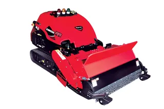 ラジコンハンマナイフモア ZHM1550RR-RC (RC KIT). Front-side view of a compact tracked product with a front attachment in a studio.